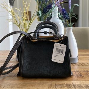 Coach Black Glovetanned Pebble Leather Purse - Orange Stitching STUNNING! NWT.